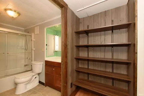 208 Washington Ave, Peru, IN 46970 photo 17