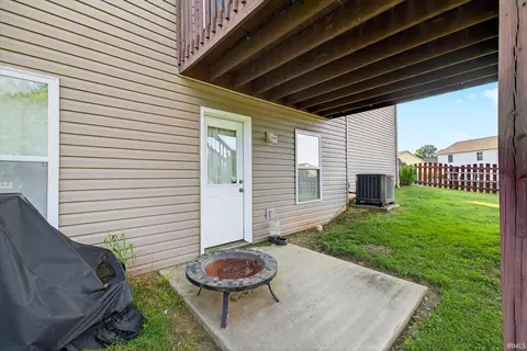 Exterior - 7100 W Drift Ct, Bloomington, IN 47404 photo 7 of 7