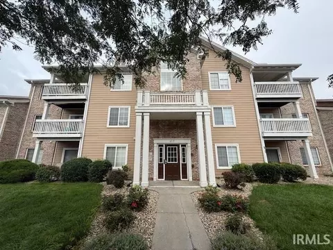 6519 Jade Stream Ct #310, Indianapolis, IN 46237