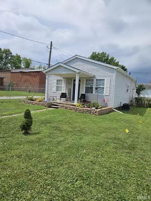 454 N Kelley Ave, Frankfort, IN 46041