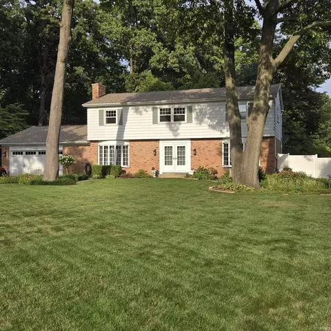 53376 Oakton Ave, South Bend, IN 46635