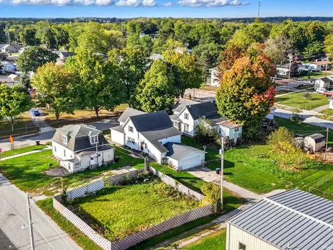 420 W Maple St, Waterloo, IN 46793 photo 8