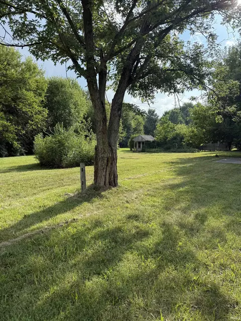 4015 N 600 E, Van Buren, IN 46991