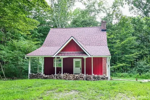 5223 Redbud Ln, Gosport, IN 47433
