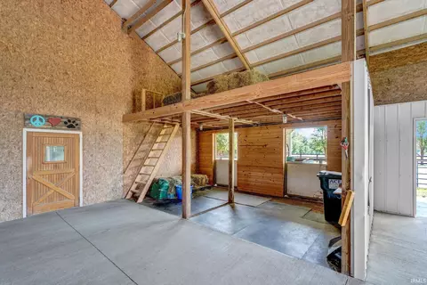 10522 W 10576 W Ditney Hills Rd, Elberfeld, IN 47613 photo 33