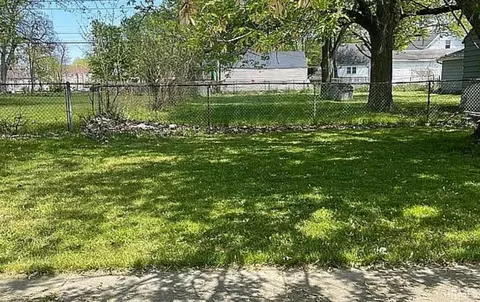 4315 Warsaw St, Fort Wayne, IN 46806