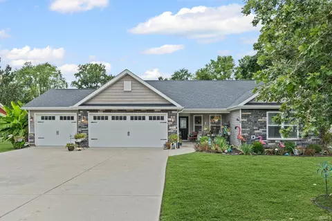 127 E Vine St, Delphi, IN 46923 photo 1
