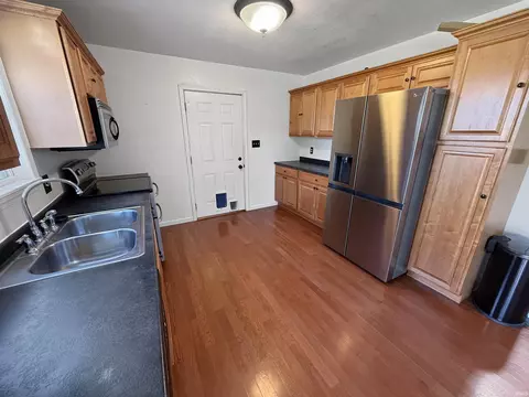 2330 W Division Rd, Jasper, IN 47546 photo 5
