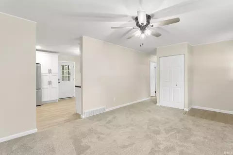 15278 Montecito Dr, Granger, IN 46530 photo 4