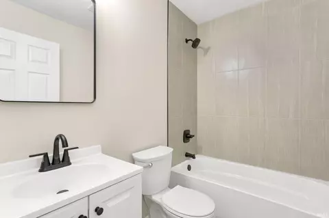 15278 Montecito Dr, Granger, IN 46530 photo 13