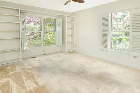 2228 E Cape Cod Dr, Bloomington, IN 47401 photo 14