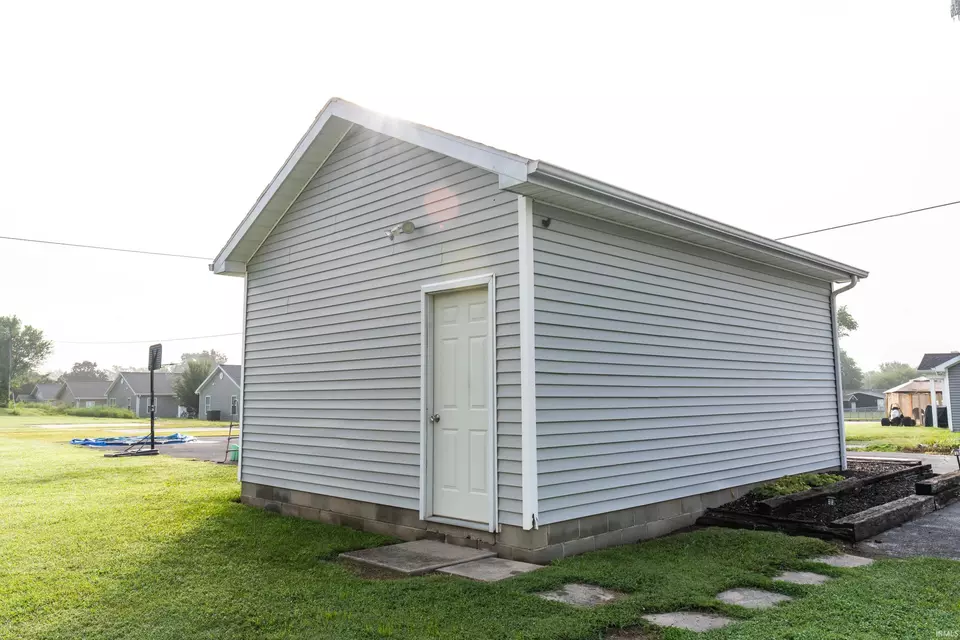 Other - 632 S 11th St, Vincennes, IN 47591 photo 4 of 8