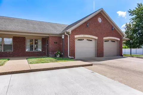 3017 Gardenia Dr, Evansville, IN 47715