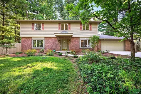 317 E Rusgan Dr, Bloomington, IN 47408 photo 1