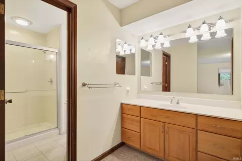 317 E Rusgan Dr, Bloomington, IN 47408 photo 25
