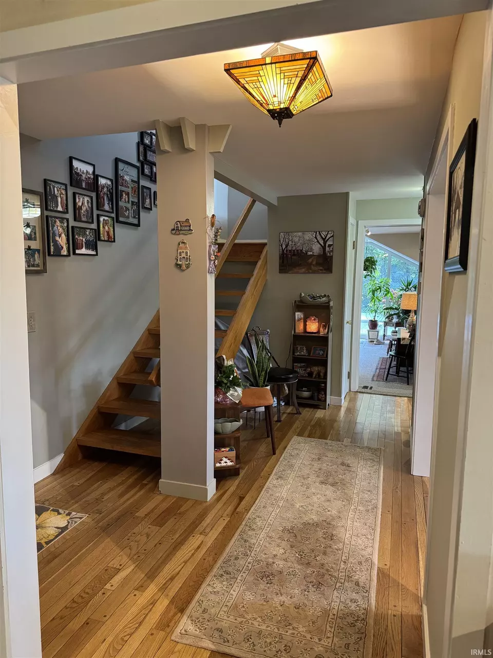 Entry Way - 459 E Hill St, Wabash, IN 46992 photo 3 of 6