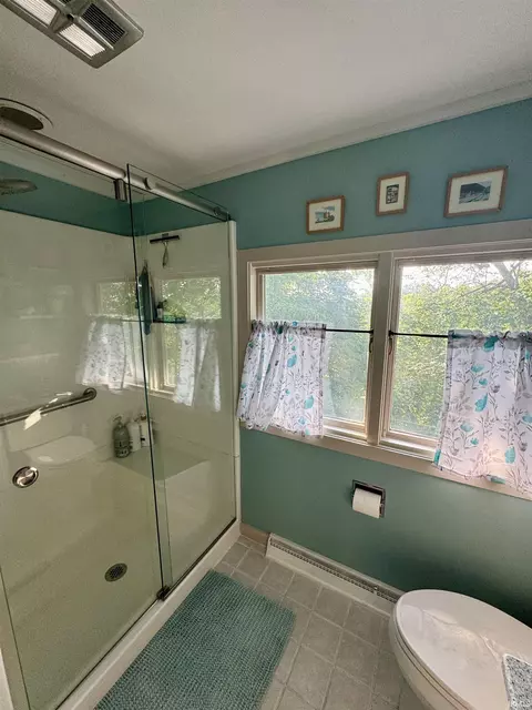 Bath - 459 E Hill St, Wabash, IN 46992 photo 3 of 3