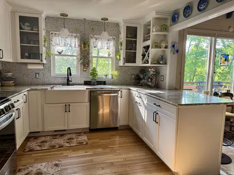 Kitchen - 459 E Hill St, Wabash, IN 46992 photo 3 of 3