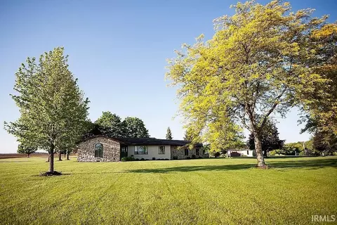 7273 W 100 N Rd, Andrews, IN 46702