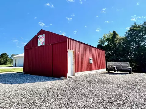 266 Rolling Meadows Rd, Bedford, IN 47421 photo 6