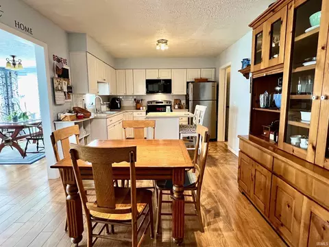266 Rolling Meadows Rd, Bedford, IN 47421 photo 10