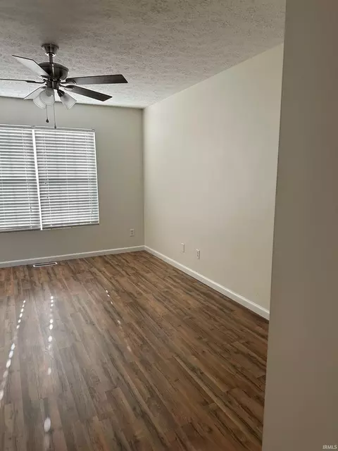 Living - 3920 S Cramer Cir, Bloomington, IN 47403 photo 3 of 3