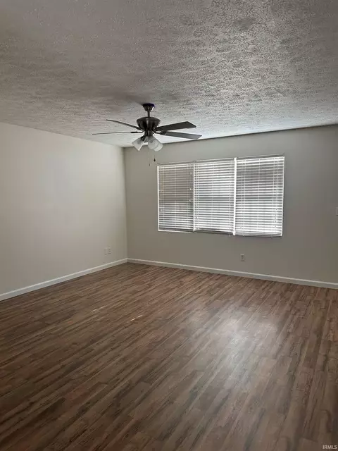 Living - 3920 S Cramer Cir, Bloomington, IN 47403 photo 2 of 3