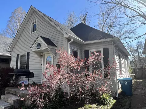 1010 S 8th St, Terre Haute, IN 47807
