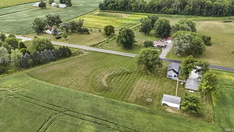 4102 W South County Line Rd, Yoder, IN 46798 photo 8