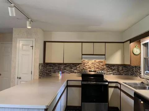 1701 E Thornton Dr, Bloomington, IN 47401 photo 7