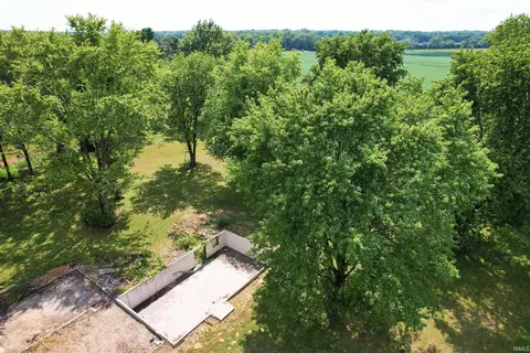 27 5 Lambert Dr, Mount Carmel, IL 62863 photo 2