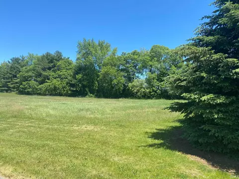 1 Diamond Harbor Dr, Cassopolis, MI 49031