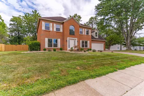 7255 Timber View Dr, Newburgh, IN 47630