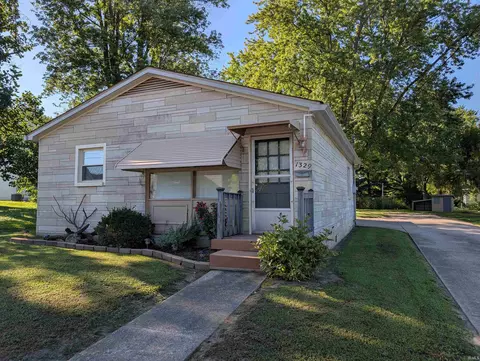 1329 E Van Trees St, Washington, IN 47501 photo 2