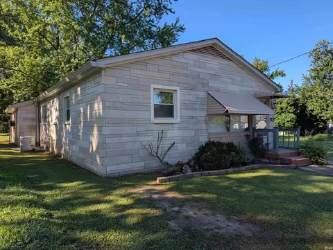 1329 E Van Trees St, Washington, IN 47501 photo 9