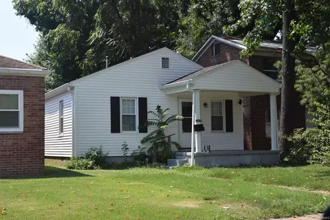 1615 Jackson Ave, Evansville, IN 47714