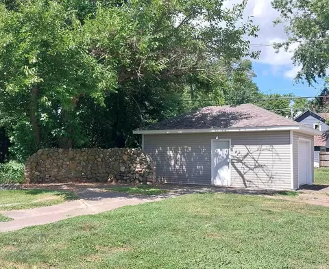 124 E 8th St, Muncie, IN 47302 photo 12