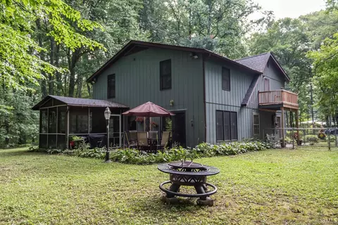 Exterior - 3865 E Dora Rd, Bloomington, IN 47408 photo 2 of 10