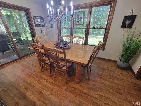 Dining - 3865 E Dora Rd, Bloomington, IN 47408 photo 2 of 4