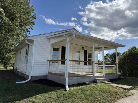 512 W Mississippi Ave, Mitchell, IN 47446