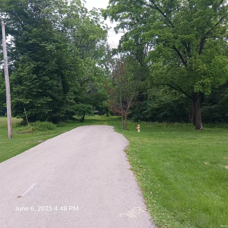  403 W Fillmore St, Staunton, IN 47881 photo 6