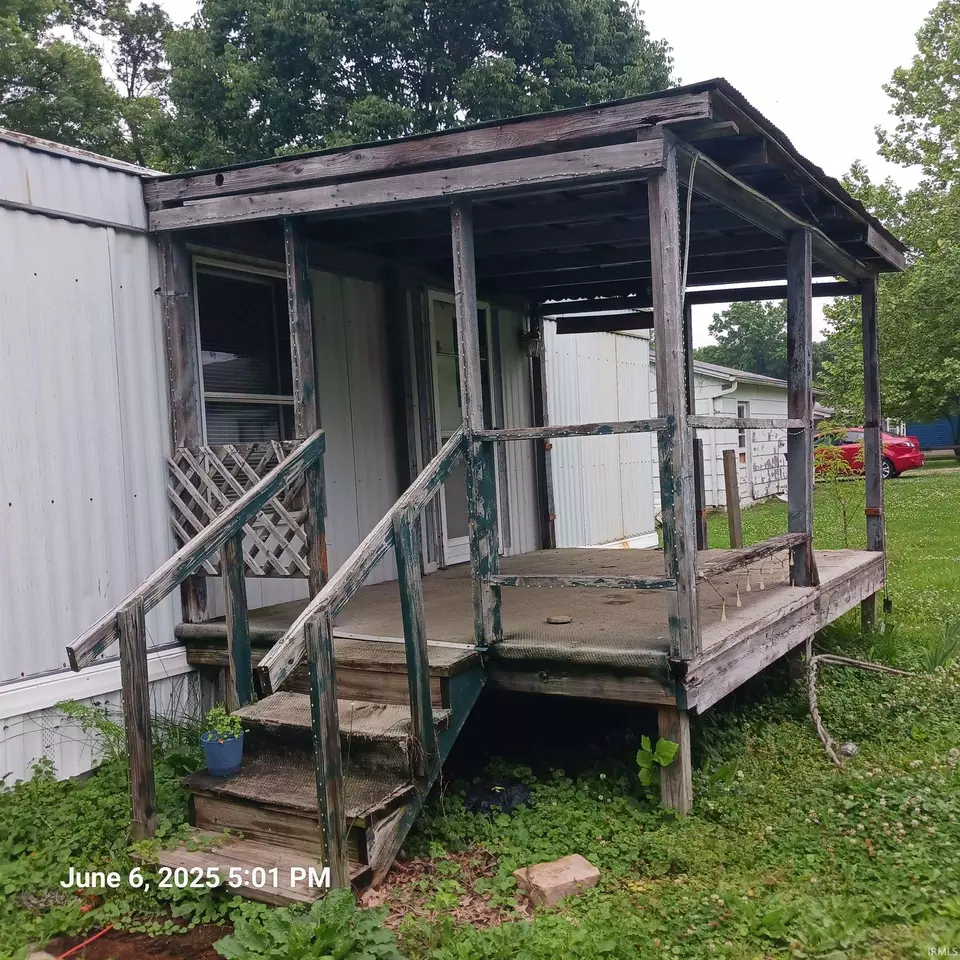  403 W Fillmore St, Staunton, IN 47881 photo 3