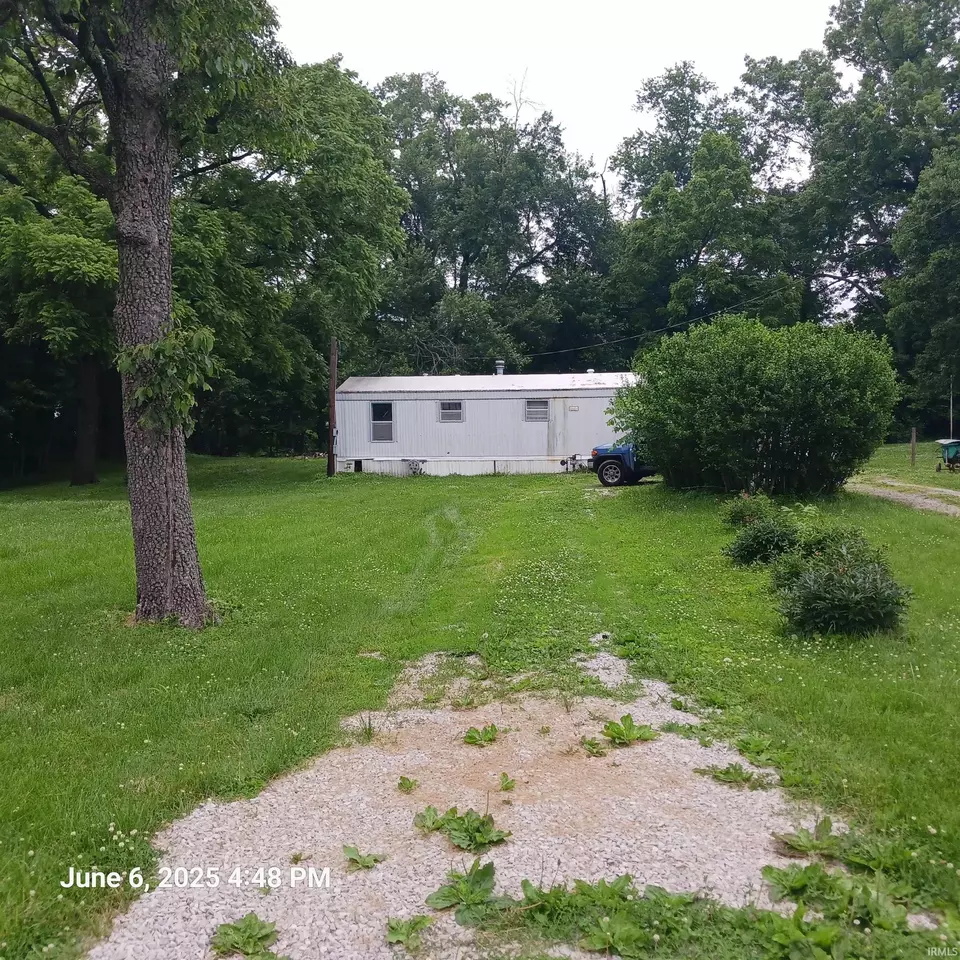  403 W Fillmore St, Staunton, IN 47881 photo 8