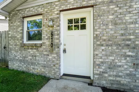 570 S Indiana St, Waterloo, IN 46793 photo 2