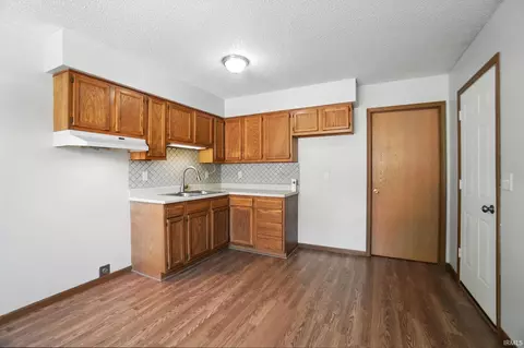 570 S Indiana St, Waterloo, IN 46793 photo 5