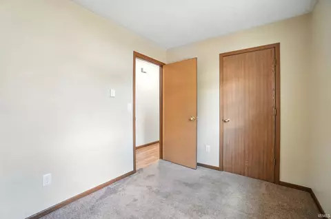 570 S Indiana St, Waterloo, IN 46793 photo 12