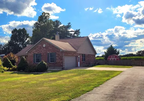 220 Park Row, Flora, IN 46929 photo 5