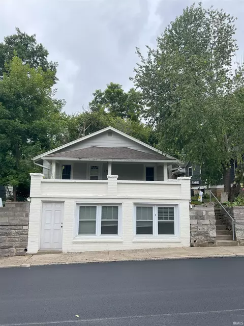 1209 S Lincoln St, Bloomington, IN 47401