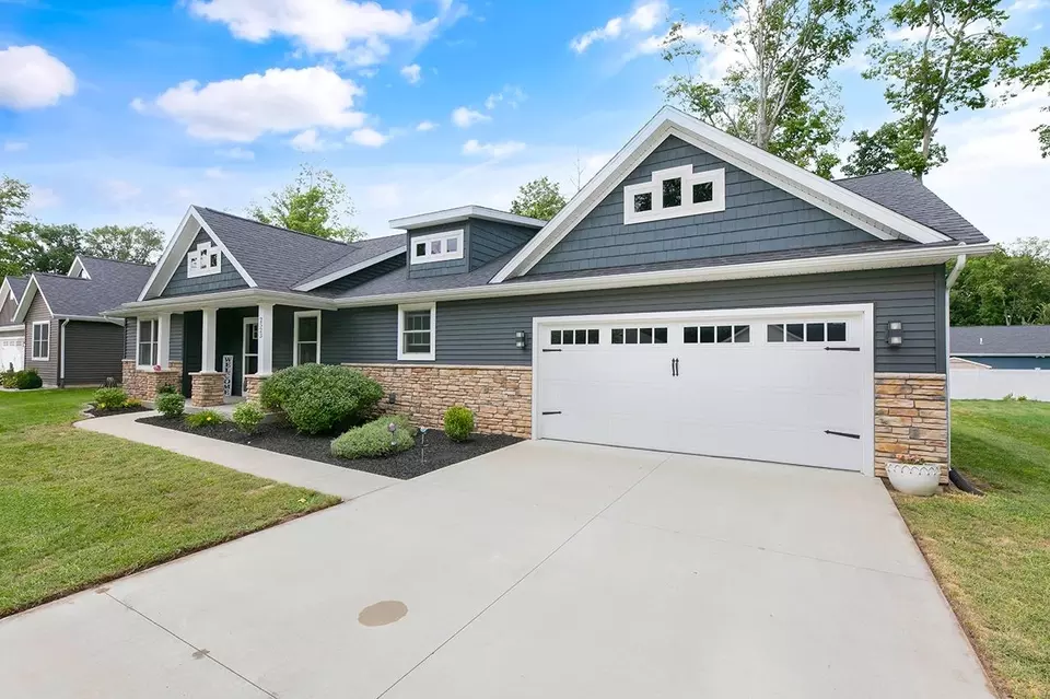 Exterior - 2523 Redspire Blvd, Goshen, IN 46526 photo 3 of 8