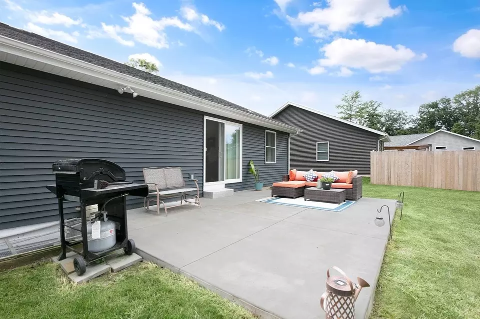 Exterior - 2523 Redspire Blvd, Goshen, IN 46526 photo 5 of 8